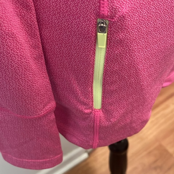 Marika Tek dry wik performance wear top - Picture 8 of 8